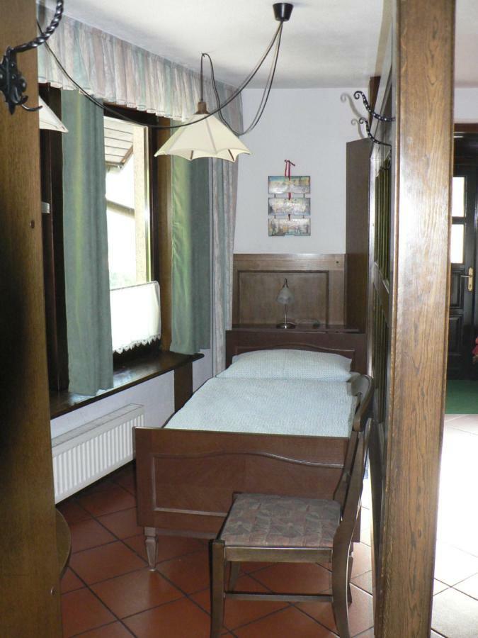 Apartmaji Mak 耶塞尼采 外观 照片