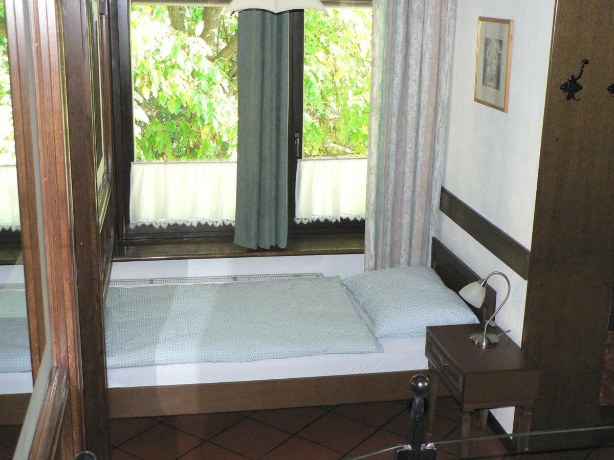 Apartmaji Mak 耶塞尼采 外观 照片