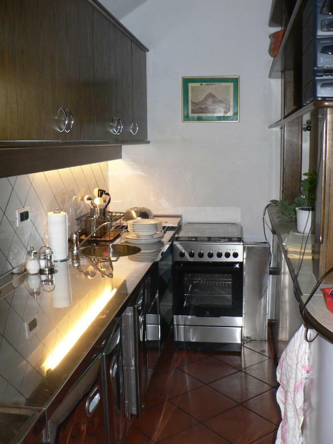 Apartmaji Mak 耶塞尼采 外观 照片